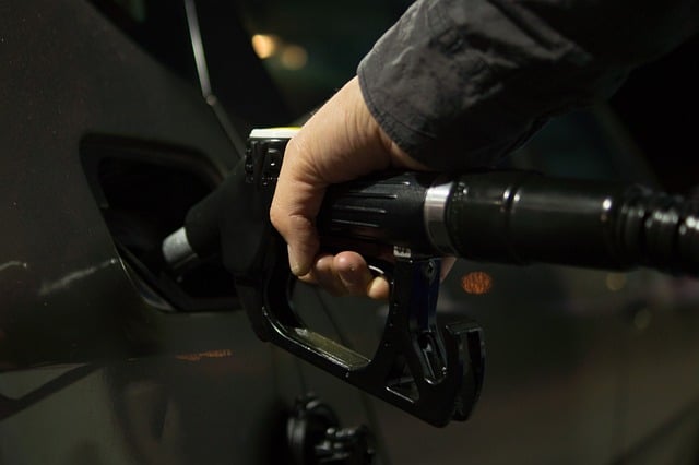 Voiture essence ou diesel : quelle motorisation consomme le moins ?