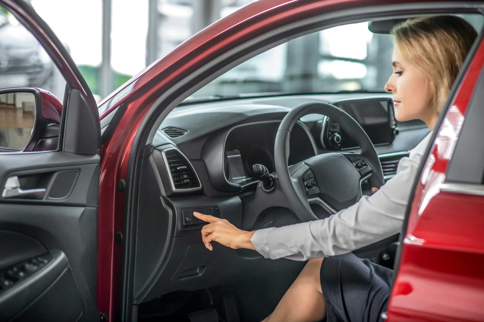 Conduite raffinée avec chauffeur VTC femme en France